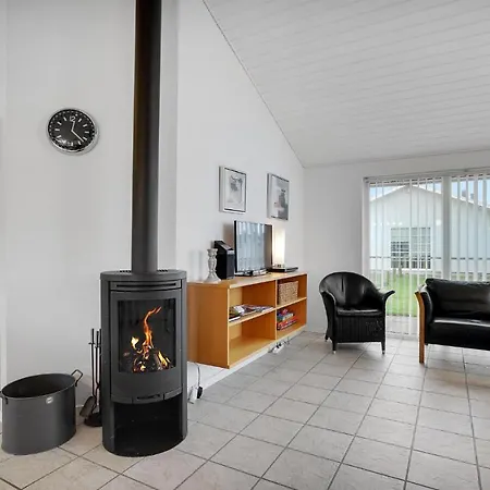Ferienhaus Gorgeous In Norre Nebel With Wifi *